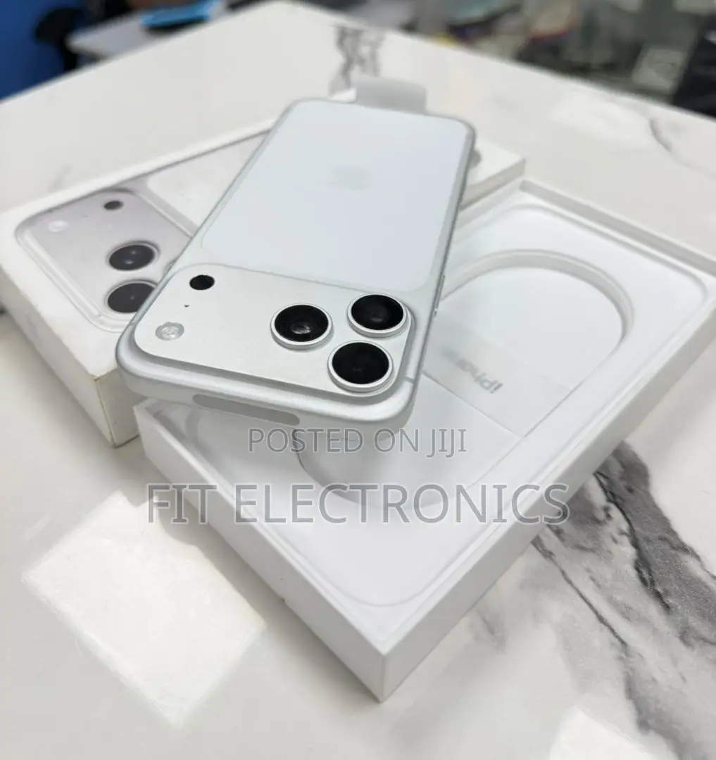 New Apple iPhone 17 Pro Max 512 GB Silver