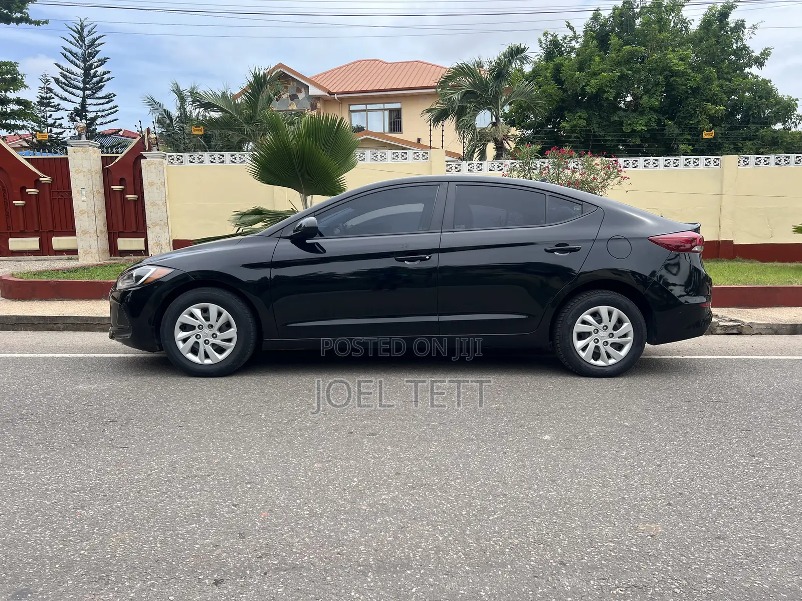Hyundai Elantra 2016 Black