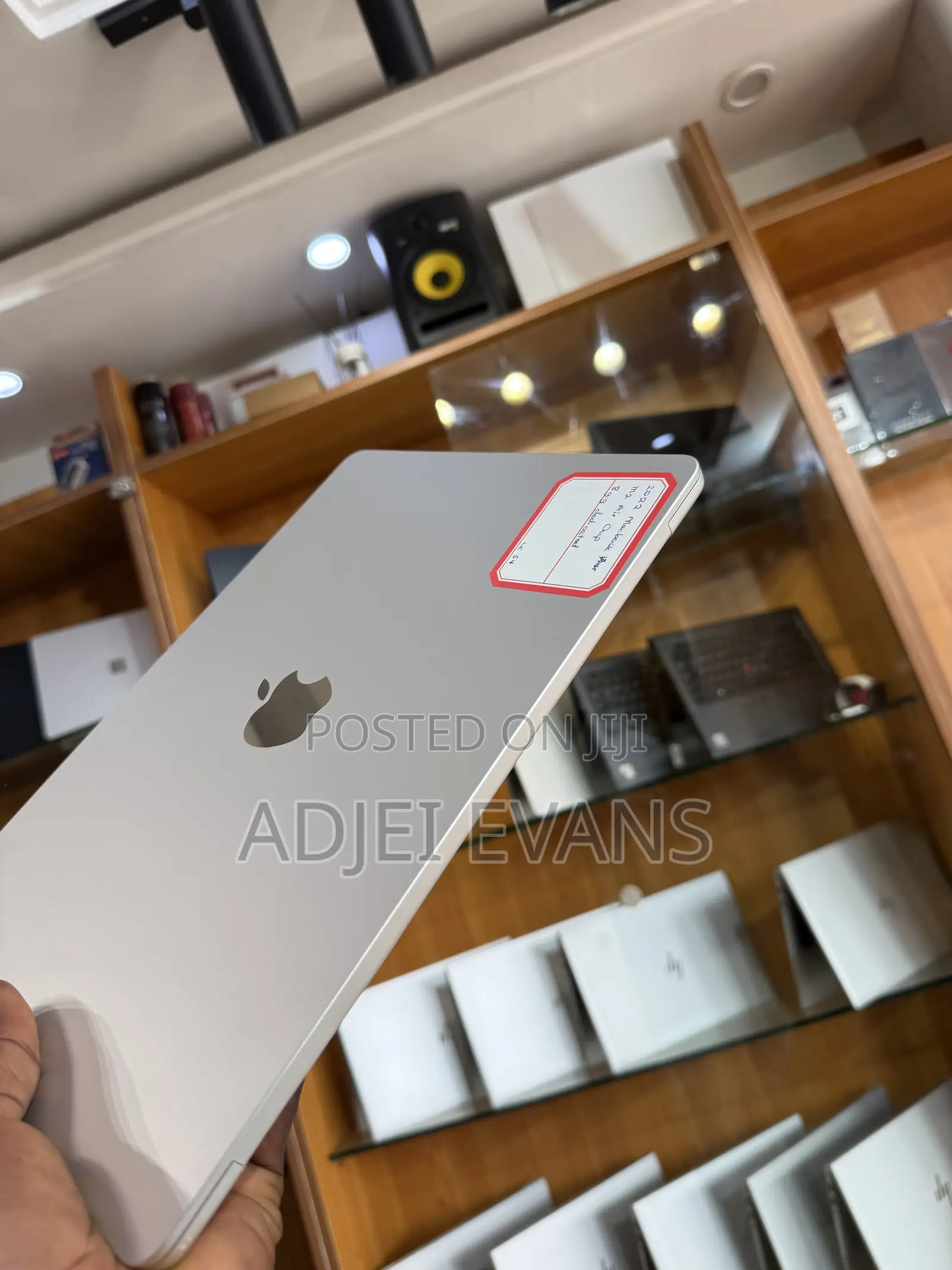 Laptop Apple MacBook Air 2022 M2 8GB Apple M2 SSD 256GB