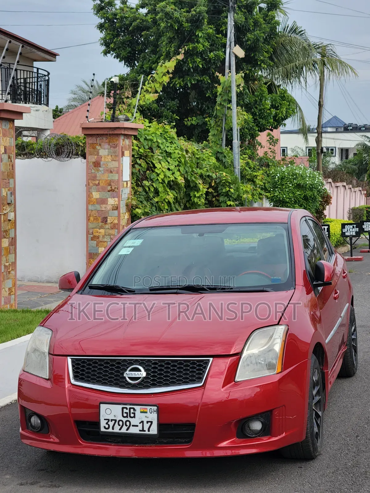 Nissan Sentra 2.0 2011 Red