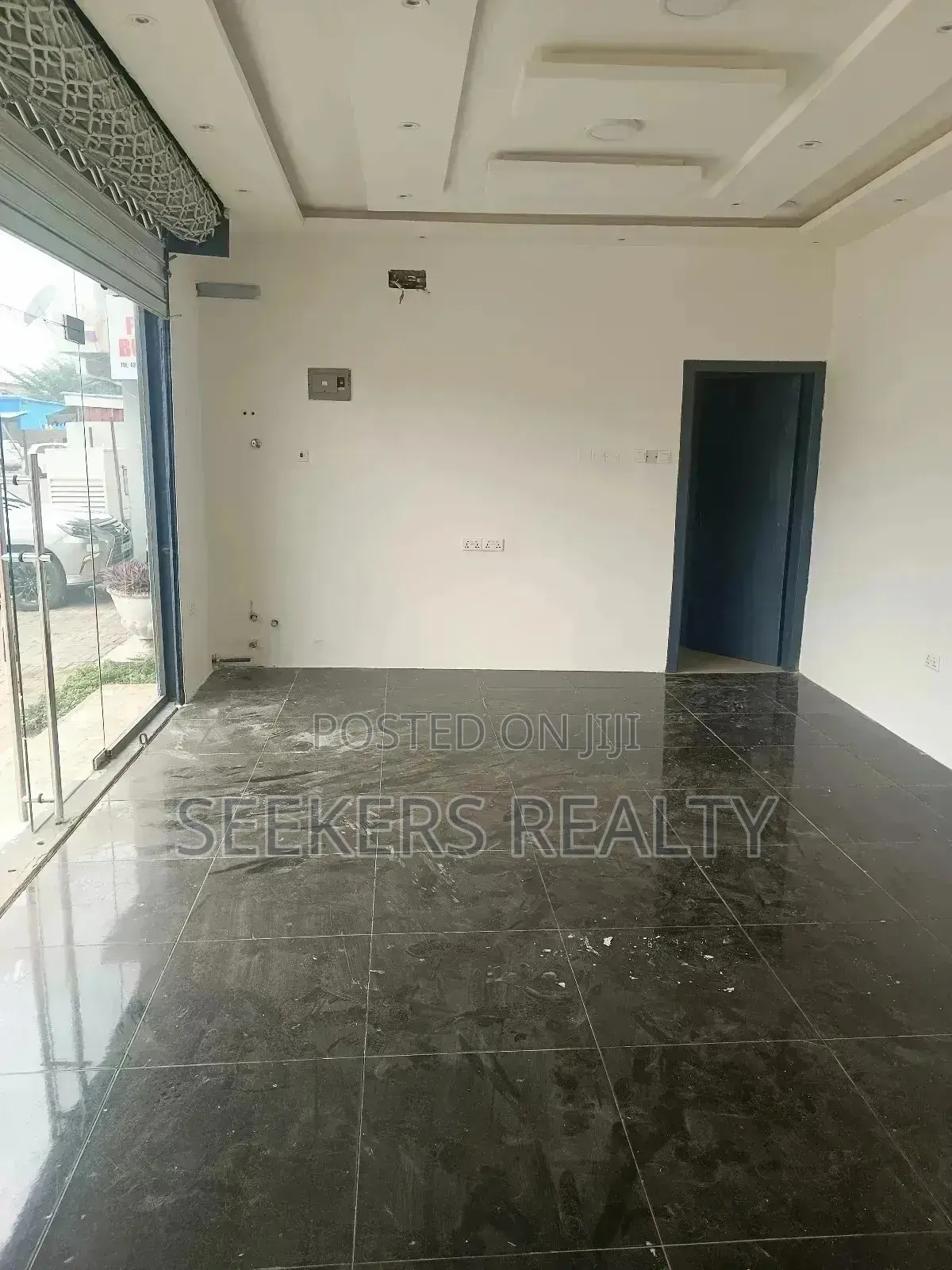 Shop for Rent at Osu