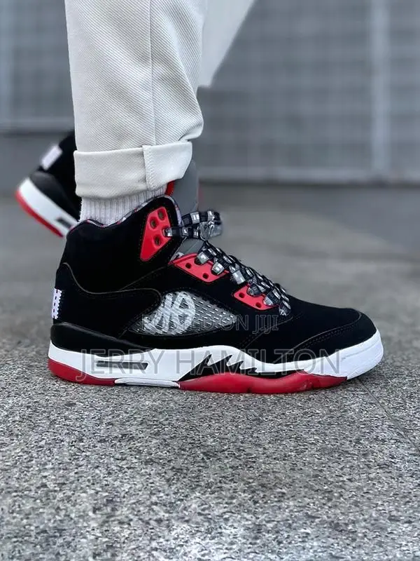 Air Jordan 5 Retro