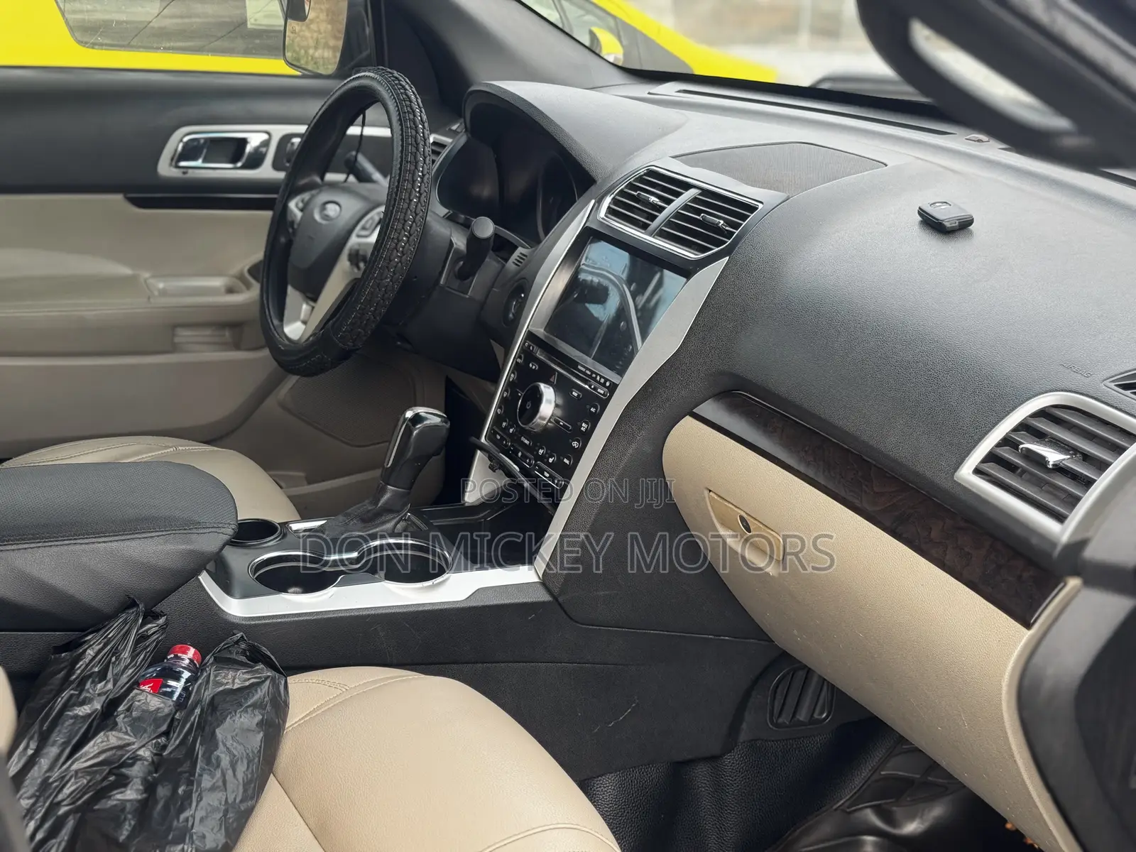 Ford Explorer XLT 4dr 4x4 (2.3L 4cyl 6A) 2017 Black