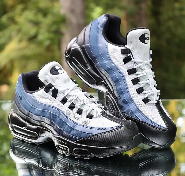 Essential Nike Air Max 95