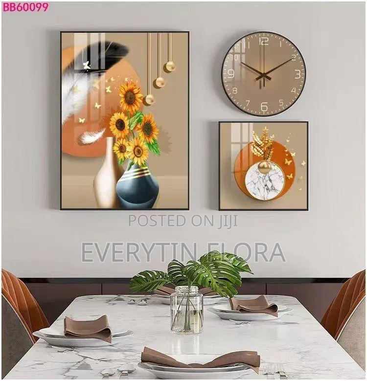 Wall Hanging Set – Canvas Art + Silent Clock*