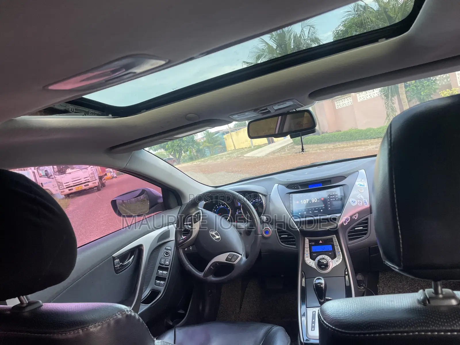 Hyundai Avante 2015 Silver