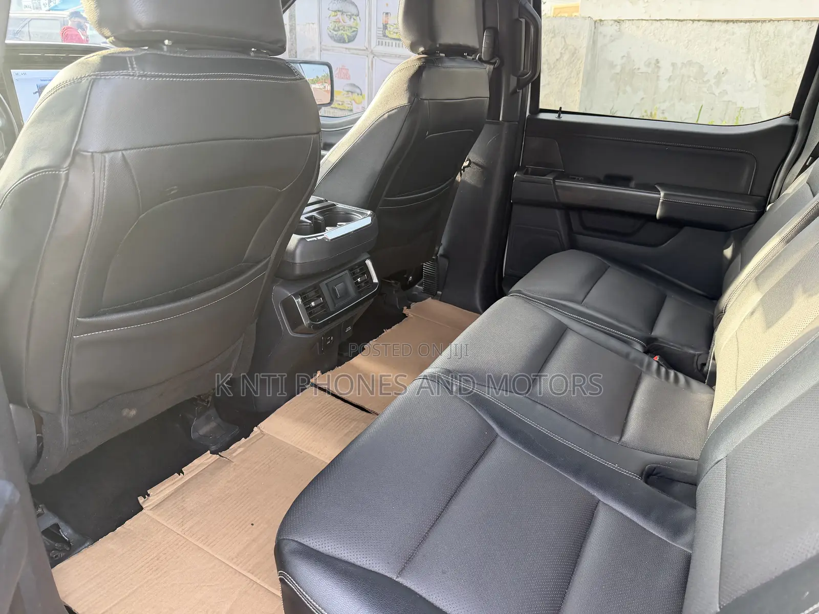 Ford F-150 LARIAT 2023 White