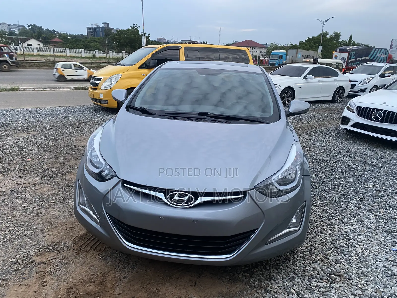 Hyundai Elantra Limited Sedan FWD (1.8L 4cyl 6A) 2016 Silver