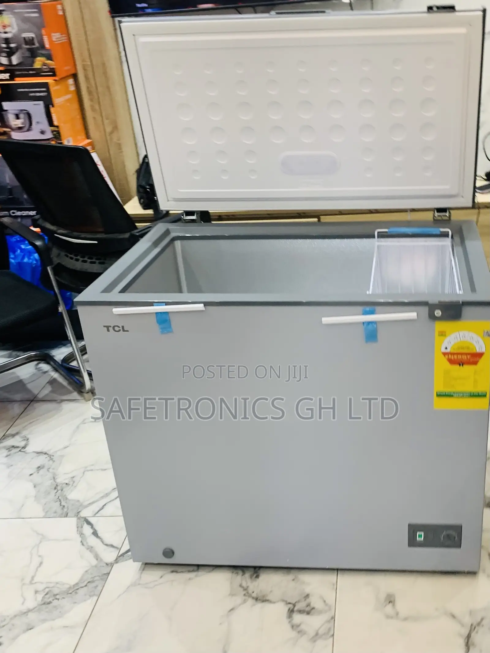 Fresh Sealed TCL 200l F257cfsl Chest Freezer