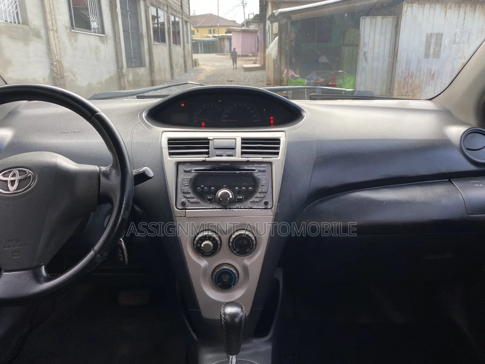Toyota Vios 2012 Red