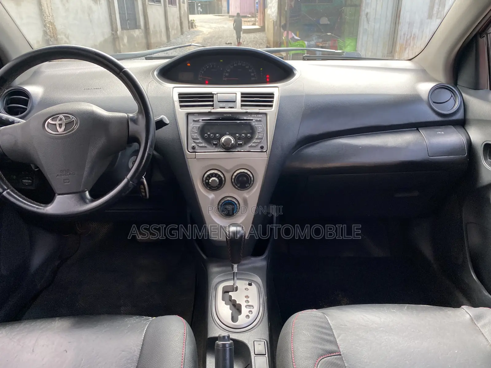 Toyota Vios 2012 Red