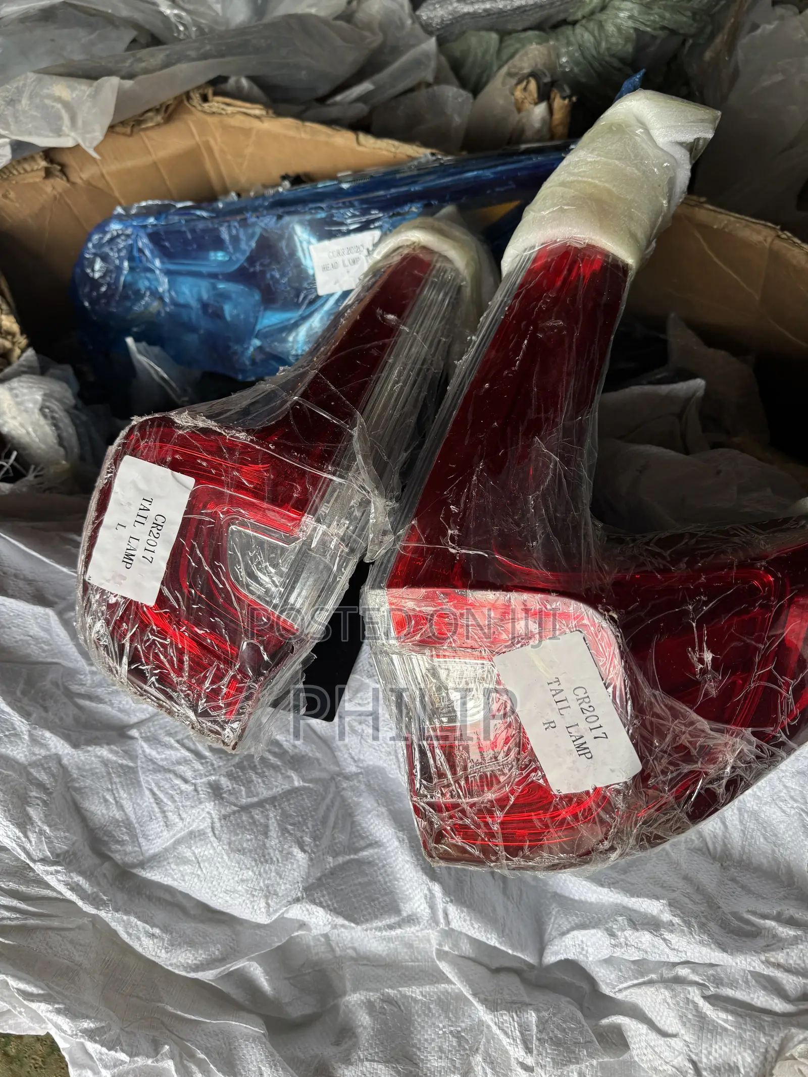 CRV 2017 Tail Light Pair