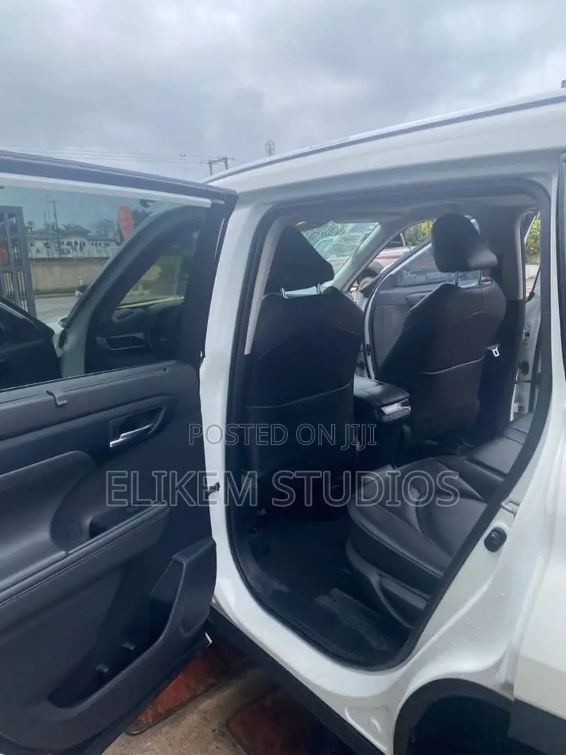Toyota Highlander 2021 White