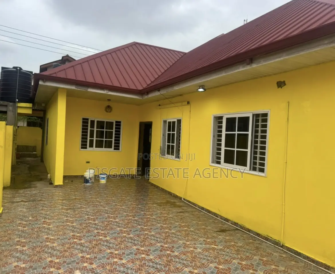 4bdrm House in Kwabenya for rent