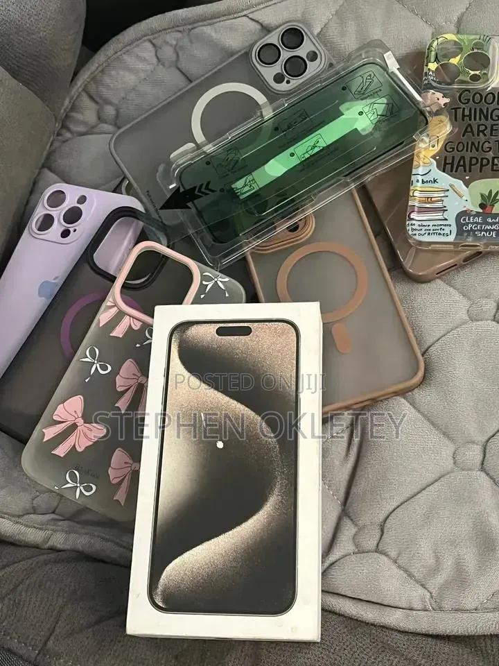 Apple iPhone 15 Pro Max 256 GB Silver