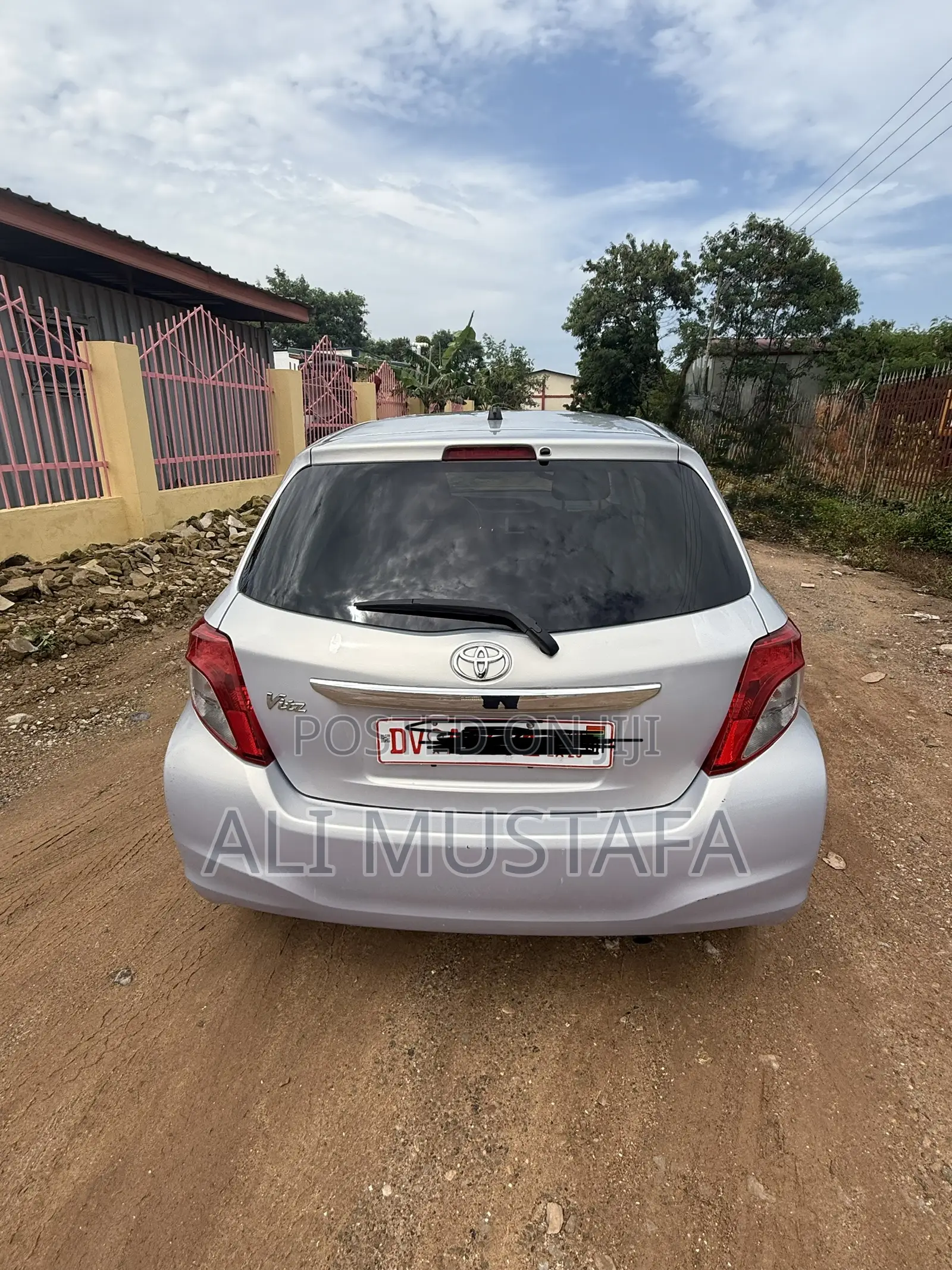 Toyota Vitz 2012 Purple