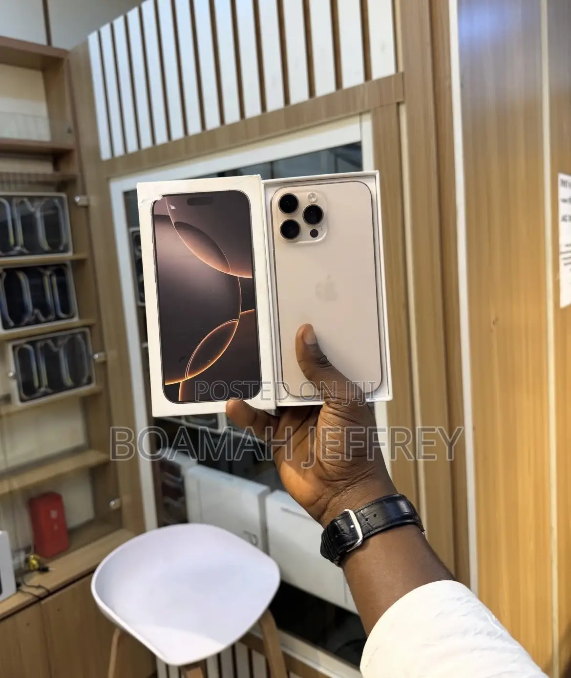 Apple iPhone 16 Pro Max 512 GB Gold