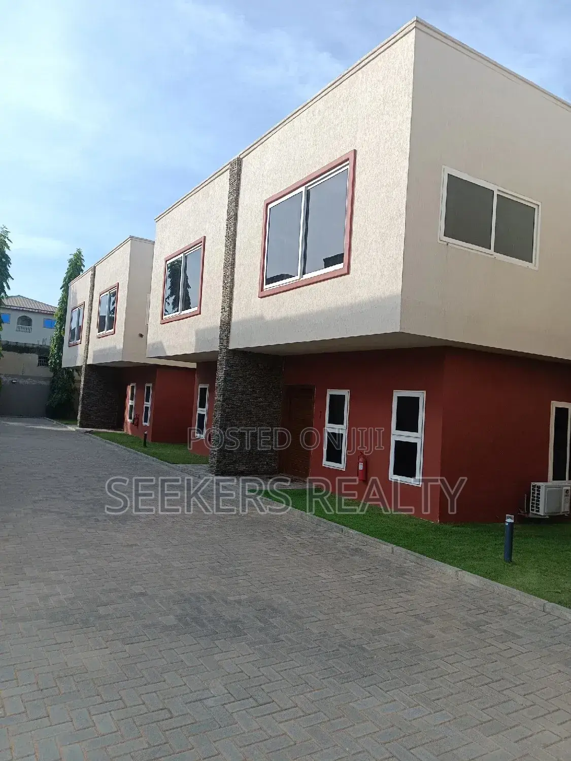 3bdrm Townhouse / Terrace in Seekers Realty, Tseaddo for rent