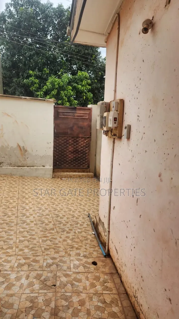 Mini Flat in Kenyasi, Kumasi Metropolitan for rent