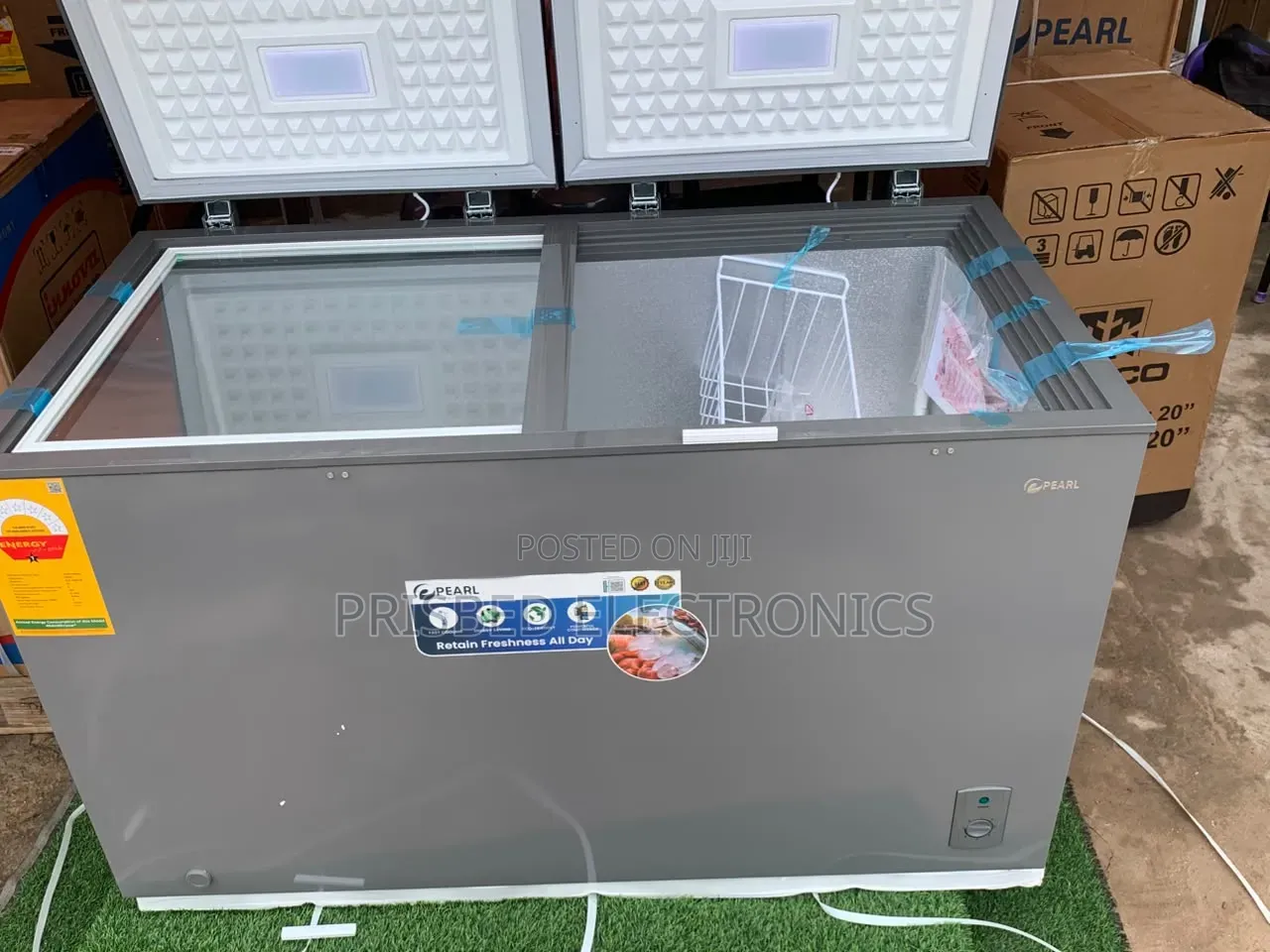 "*'Pearl Double Door Chest Freezer 350 Litres