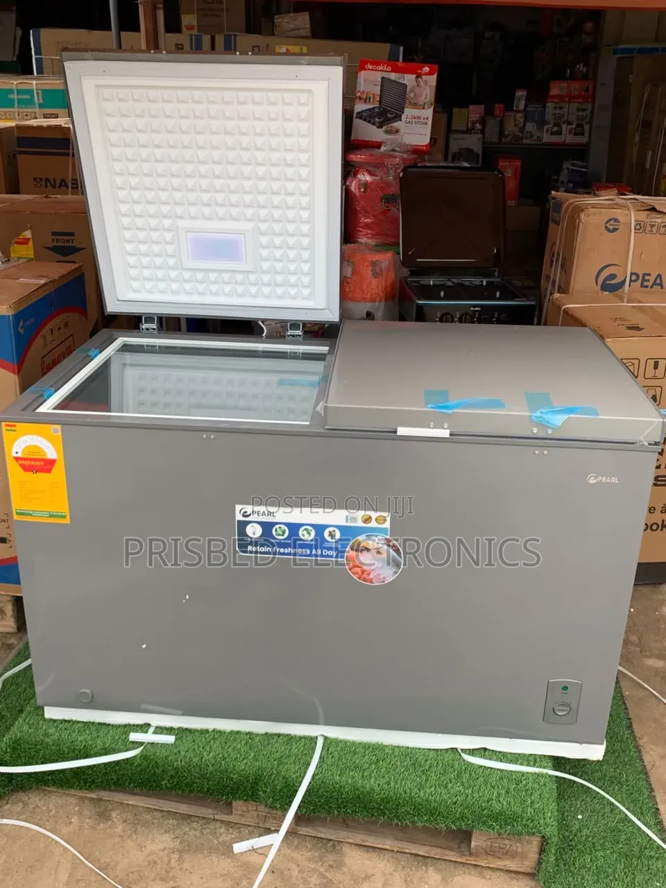 "*'Pearl Double Door Chest Freezer 350 Litres