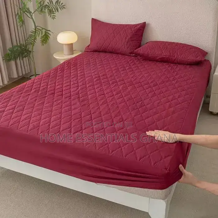 Premium Mattress Cover Set – Waterproof Bedsheet With Pillowcases