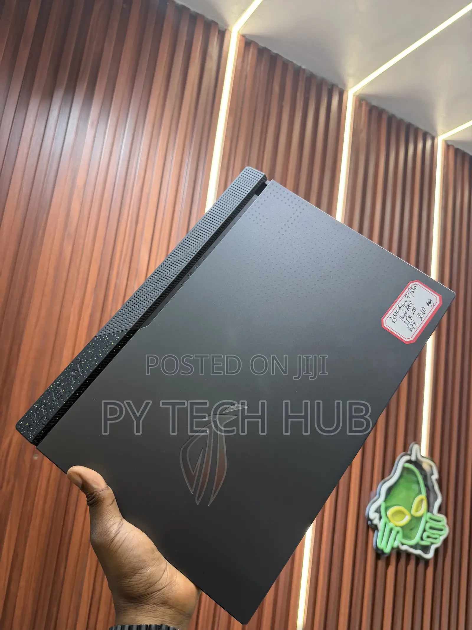 Laptop Asus ROG Strix G15 16GB AMD Ryzen 7 SSD 1T
