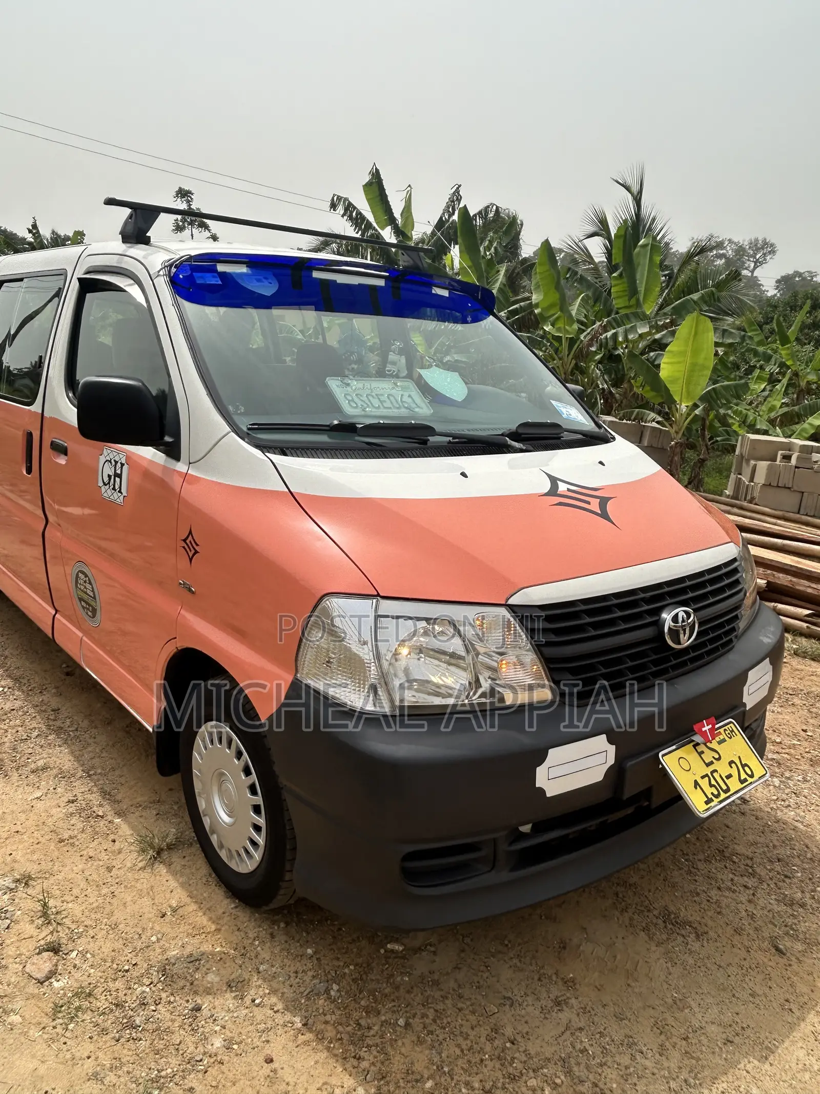 Toyota HiAce 2008 White