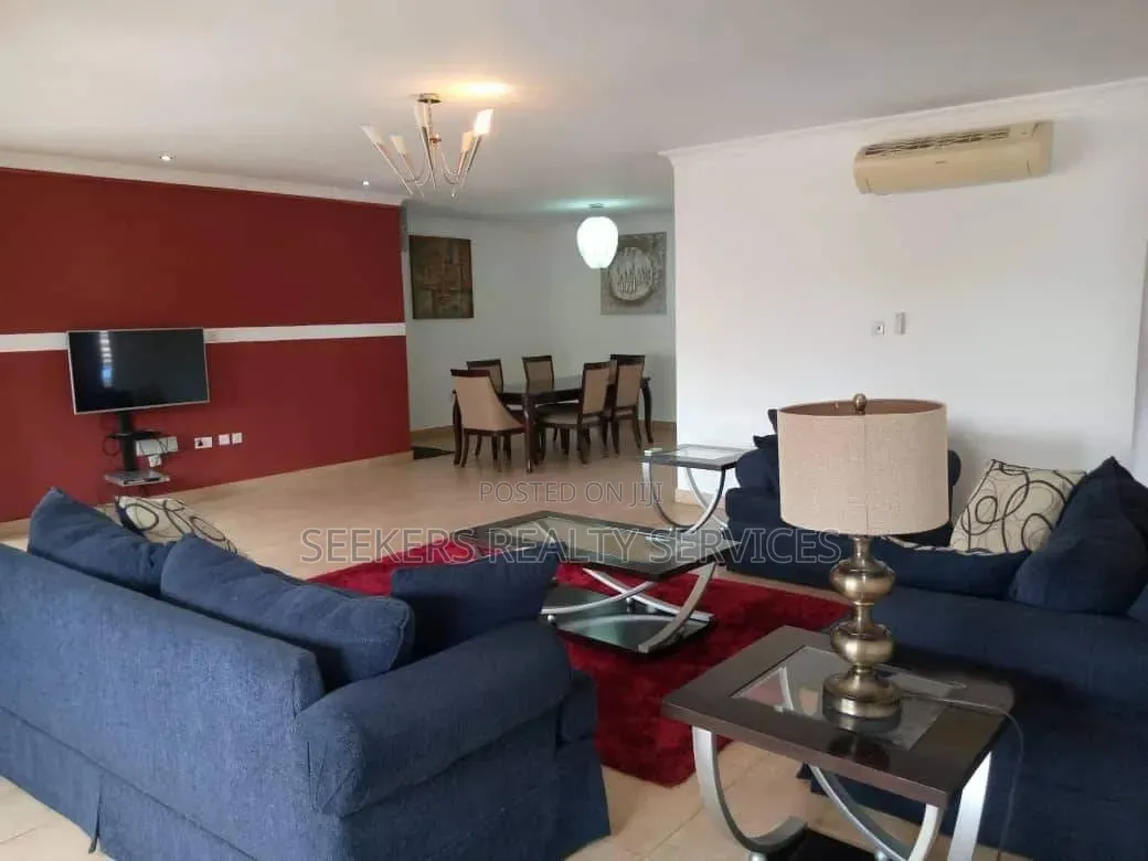 Furnished 3bdrm Apartment in Seekers Realty, Oxford Street for rent