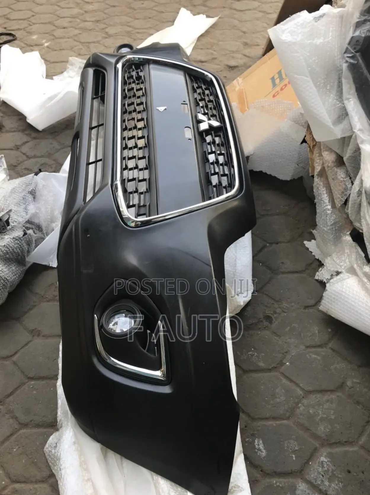 Mitsubishi Outlander Asx 2011,2012,2013,2014 Front Bumper Complete