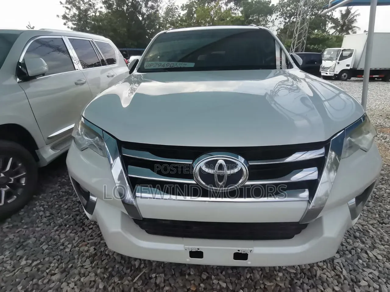 Toyota Fortuner 2.7 AWD 2014 White
