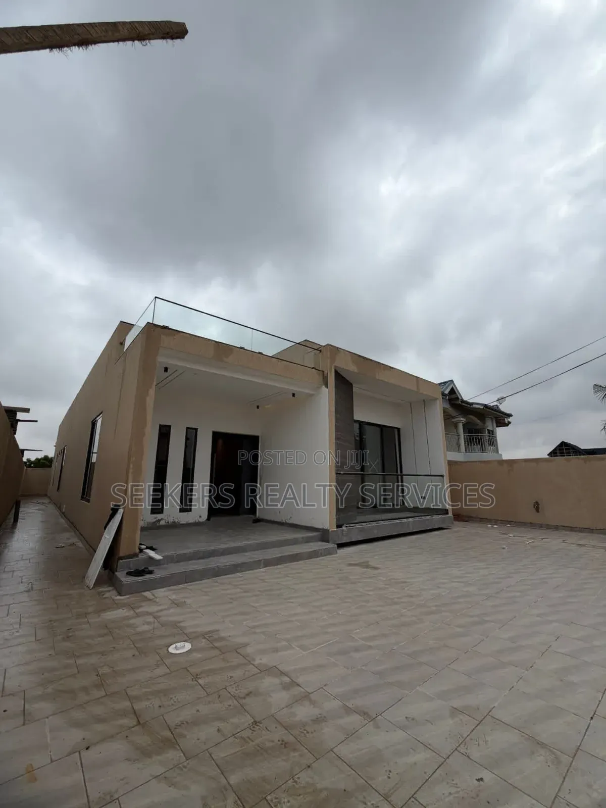 3bdrm House in Seekers Realty, Lake Side Estate for sale