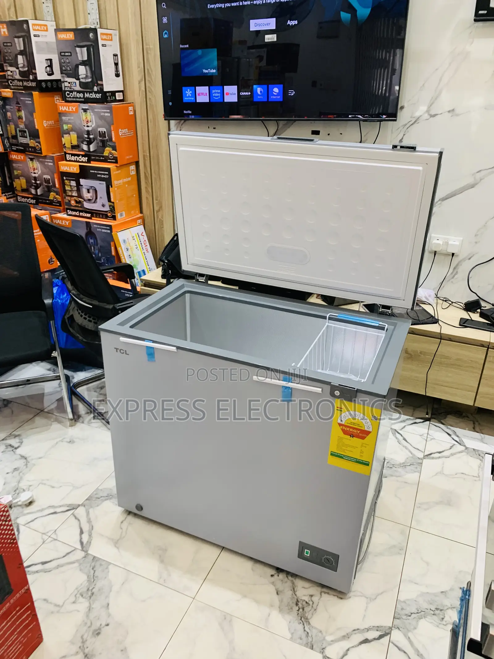 Place Your Chest Freezer 200lts TCL