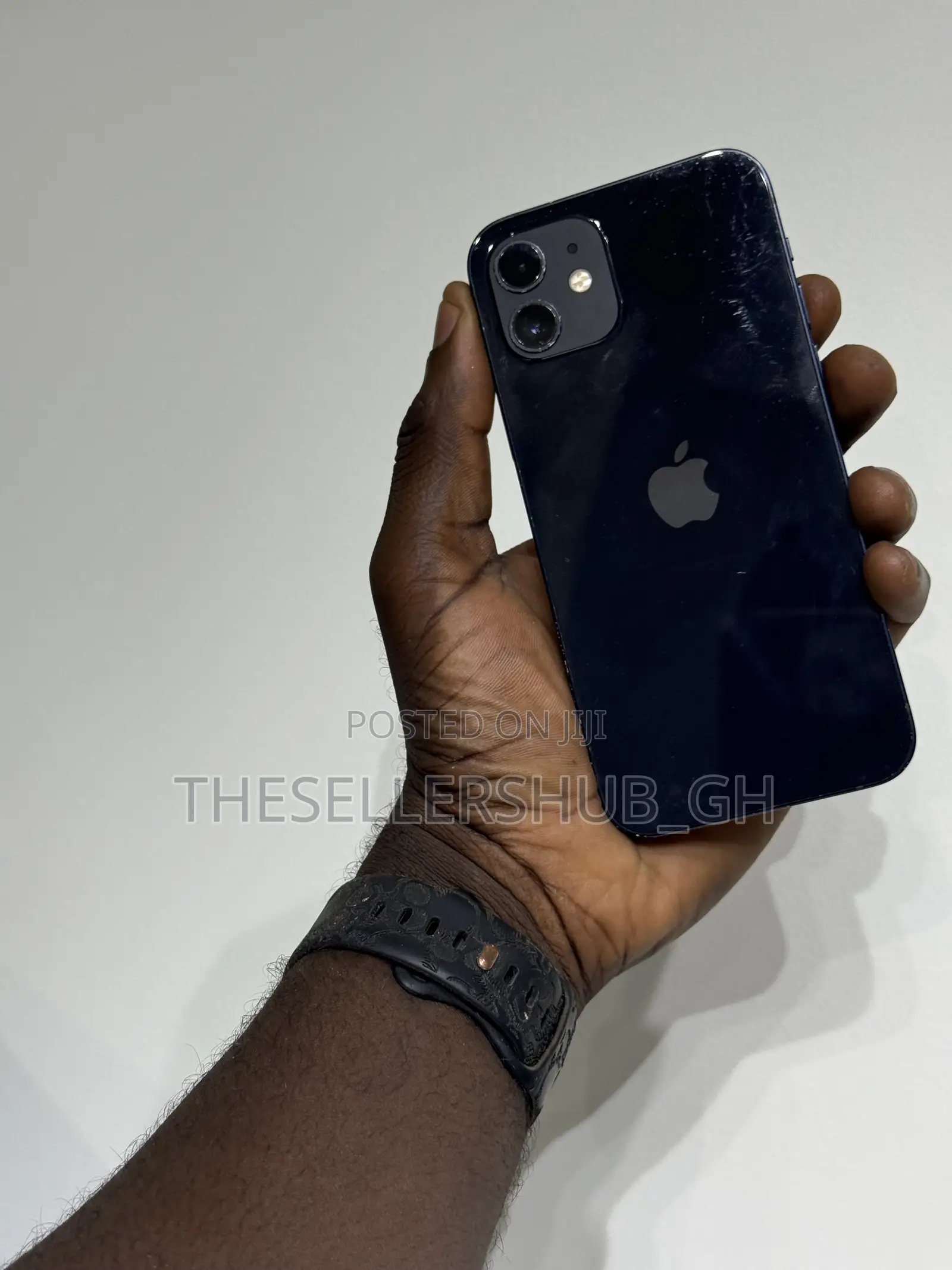 Apple iPhone 12 64 GB Black