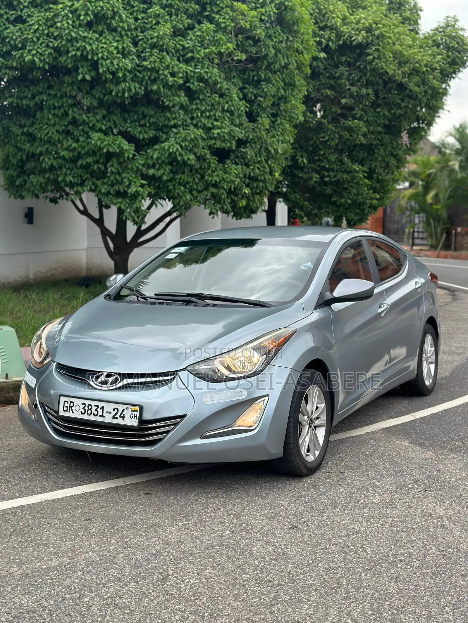 Hyundai Elantra Limited Sedan FWD (1.8L 4cyl 6A) 2016 Teal