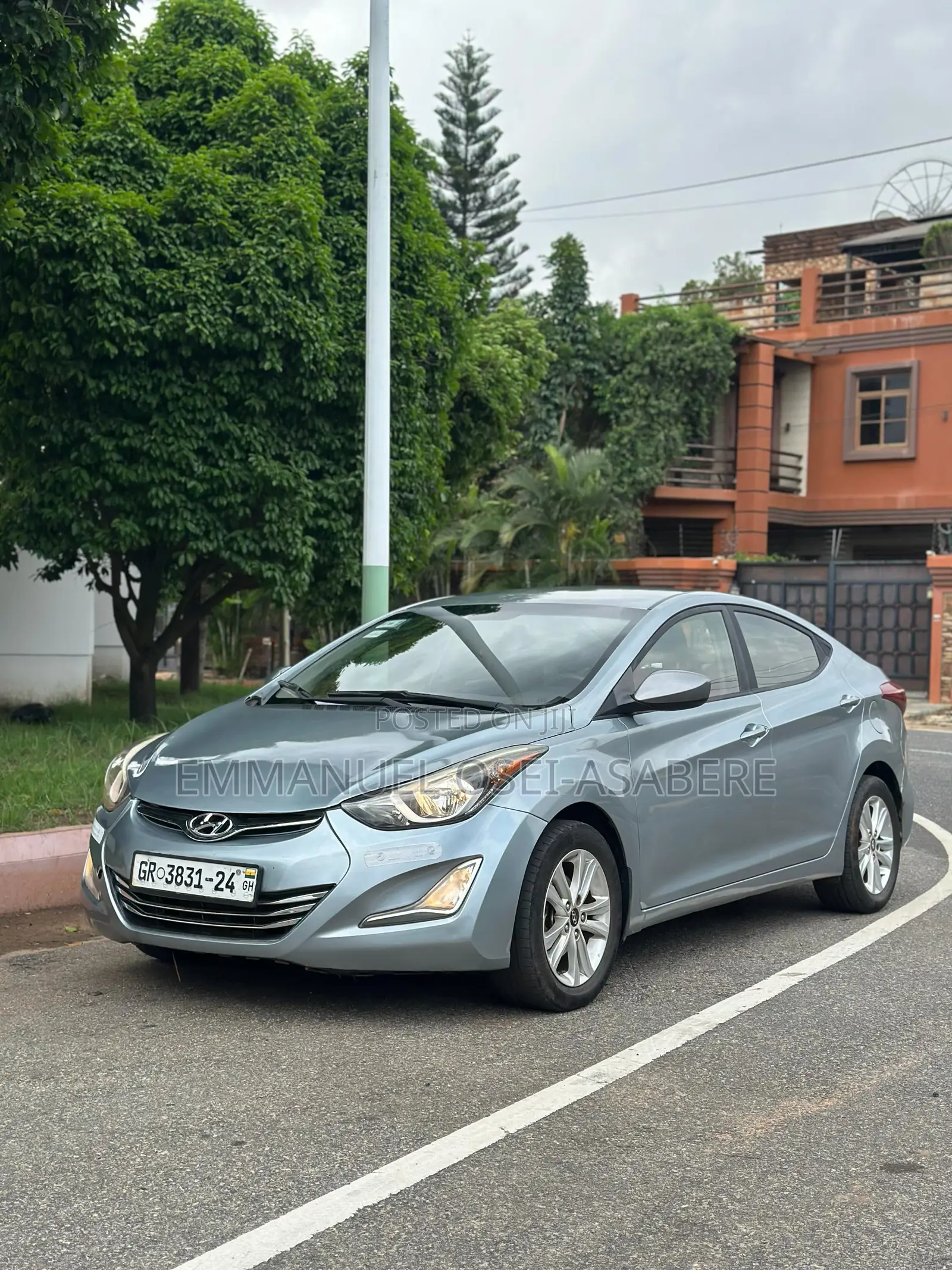 Hyundai Elantra Limited Sedan FWD (1.8L 4cyl 6A) 2016 Teal
