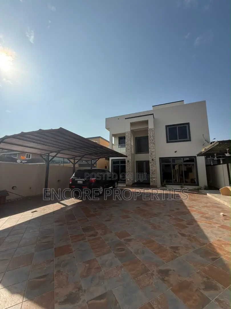 6bdrm House in East Legon for rent