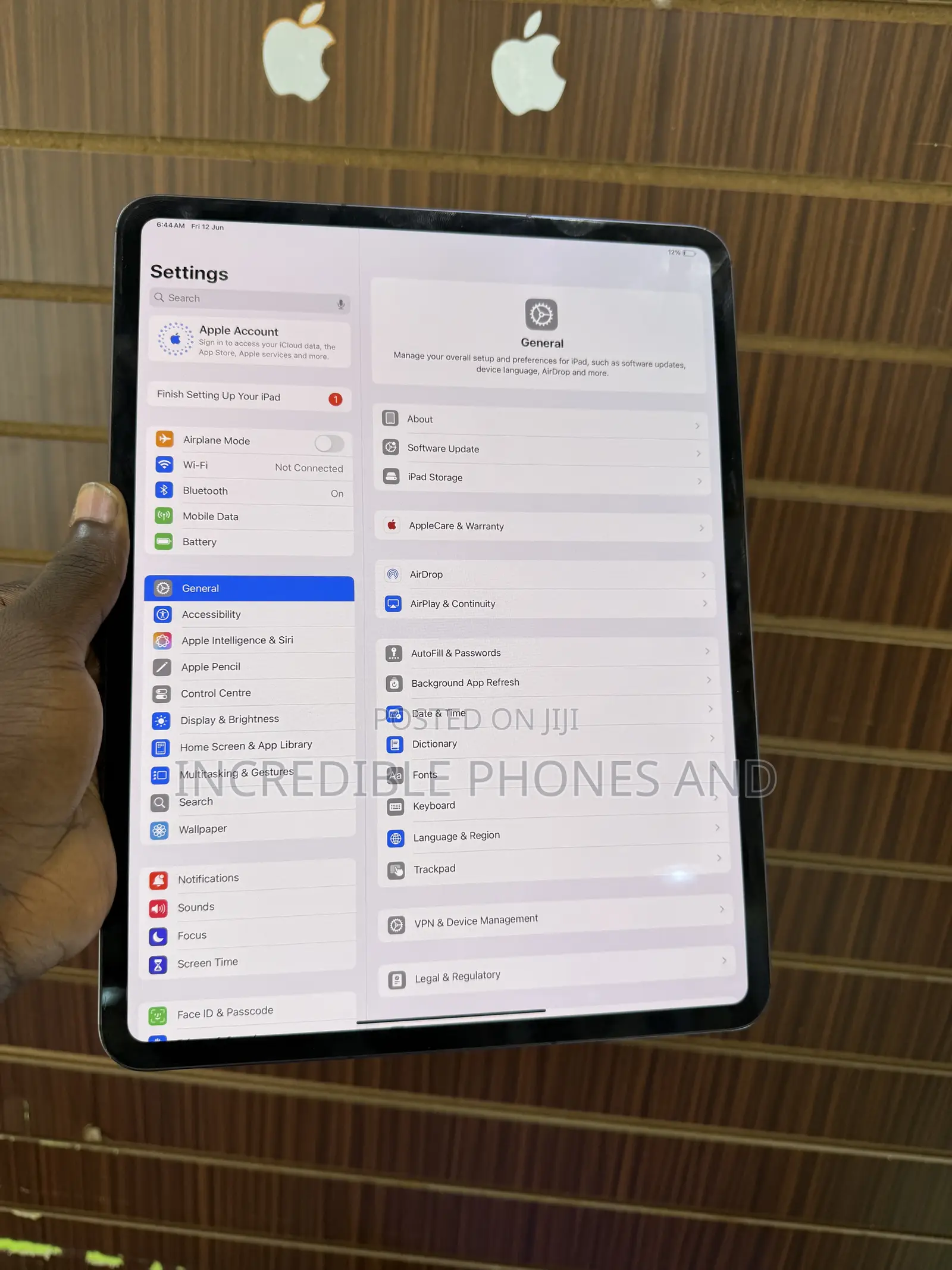 Apple iPad Pro 13 (2025) 256 GB Black
