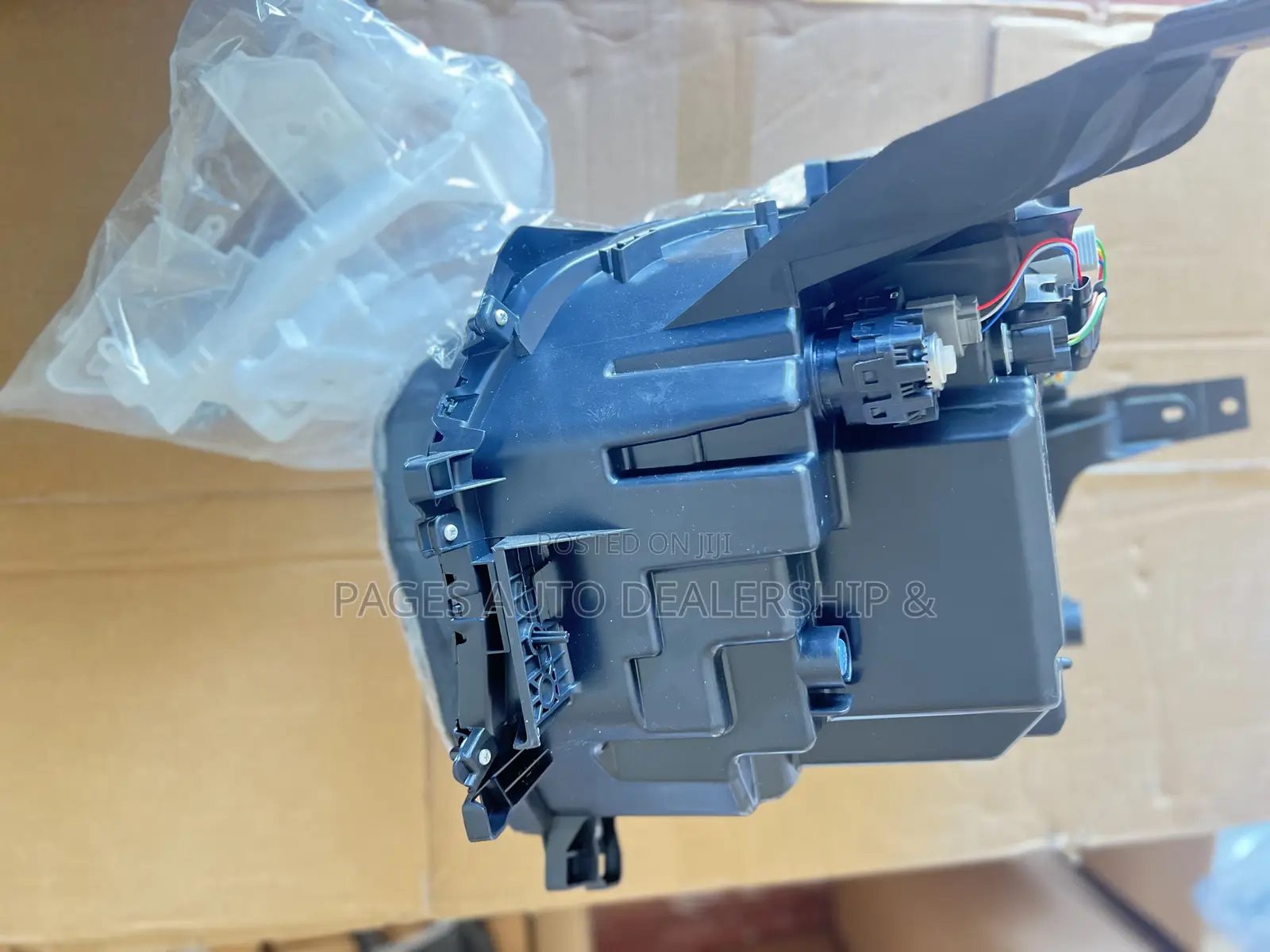 2023 Mitsubishi Outlander Headlights