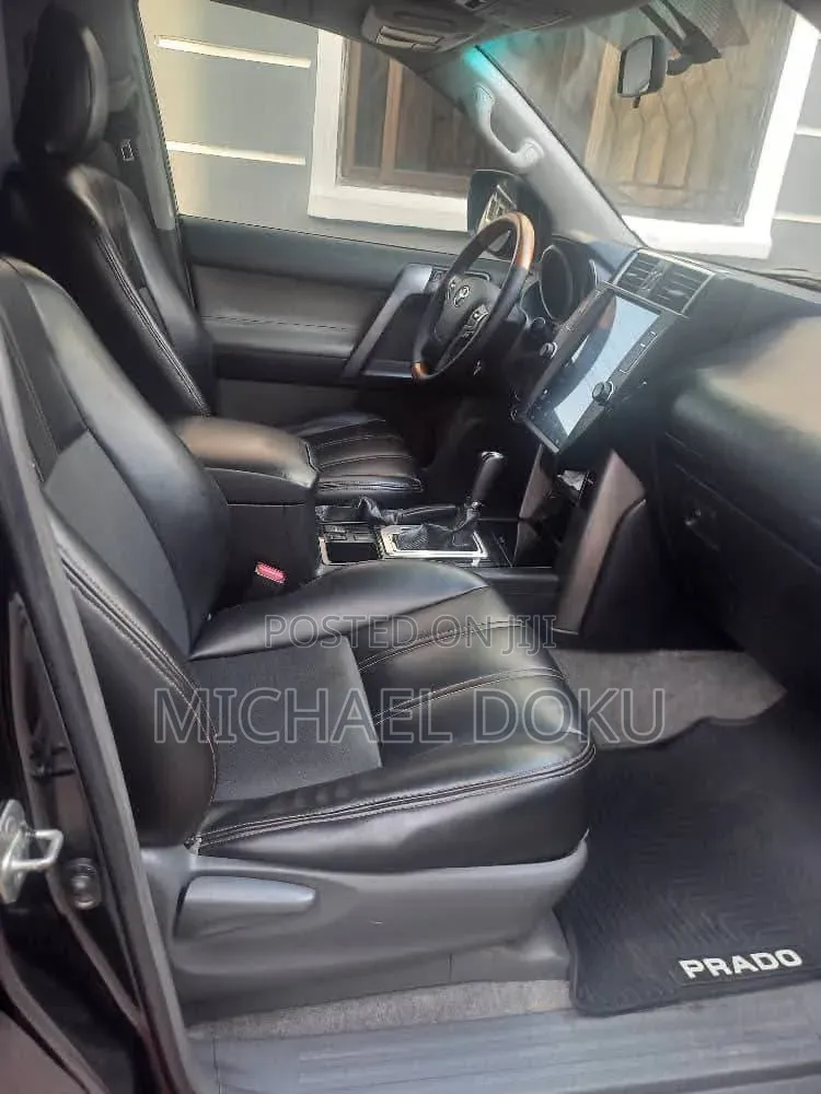 Toyota Land Cruiser Prado 2009 Black
