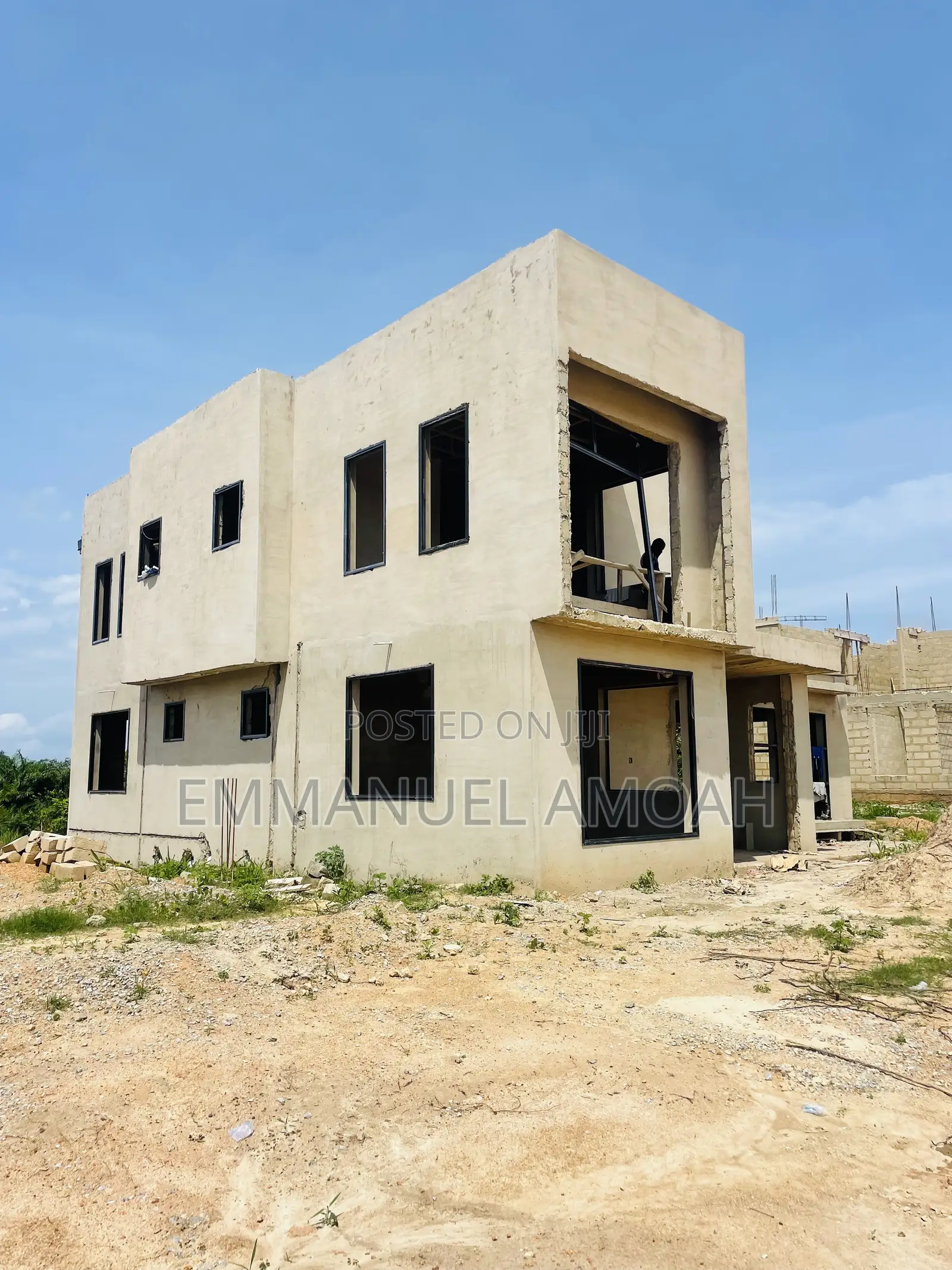5bdrm House in Amoah, Takoradi for sale