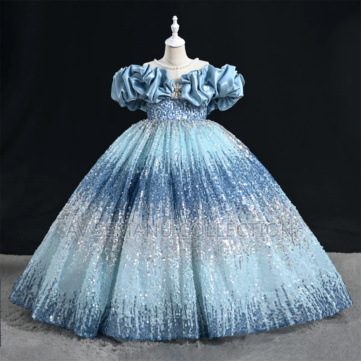 Girls Beautiful Glitter Bow Gowns