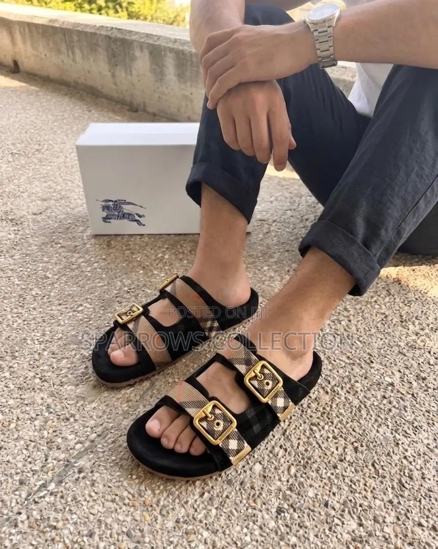Burberry Urchin Check Black Suede Sandals