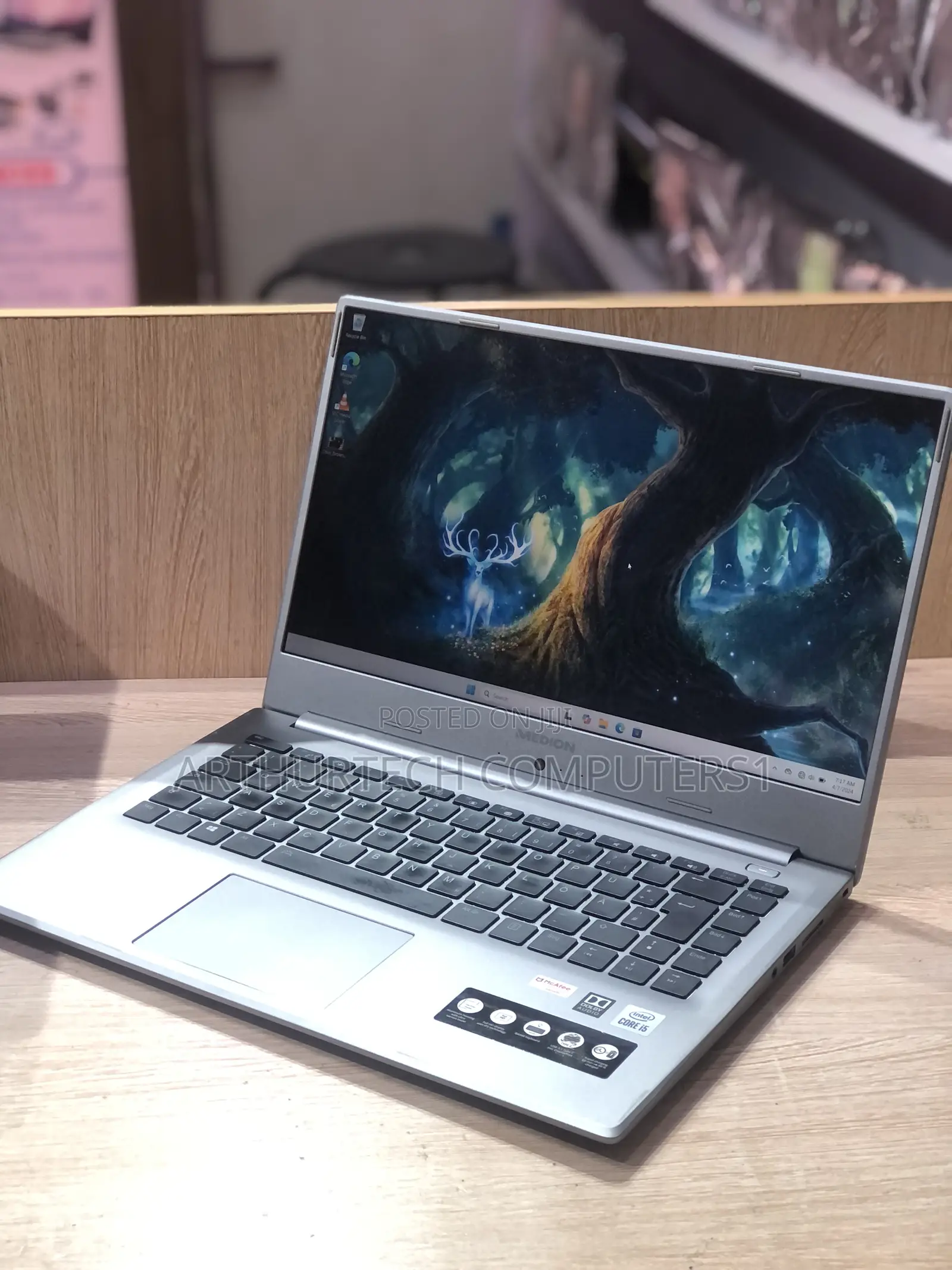 Laptop Medion 8GB Intel Core i5 SSD 512GB