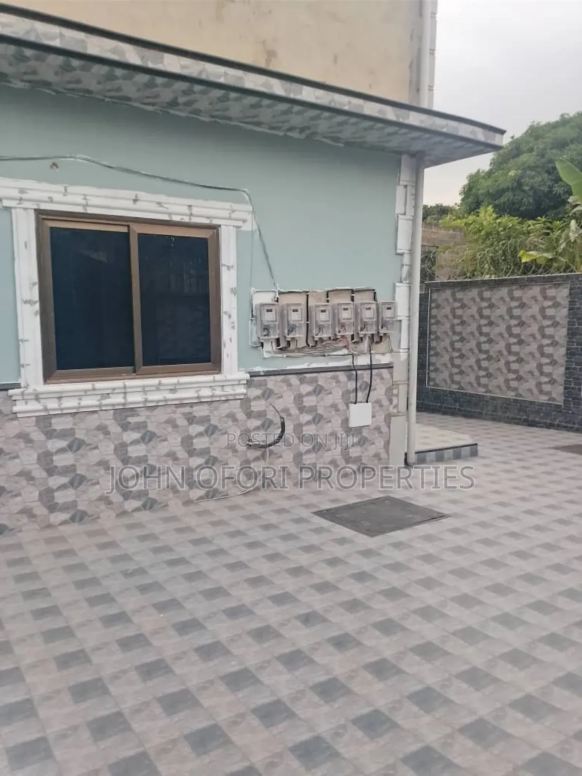 1bdrm Apartment in Emena Hospital, Kumasi Metropolitan for rent