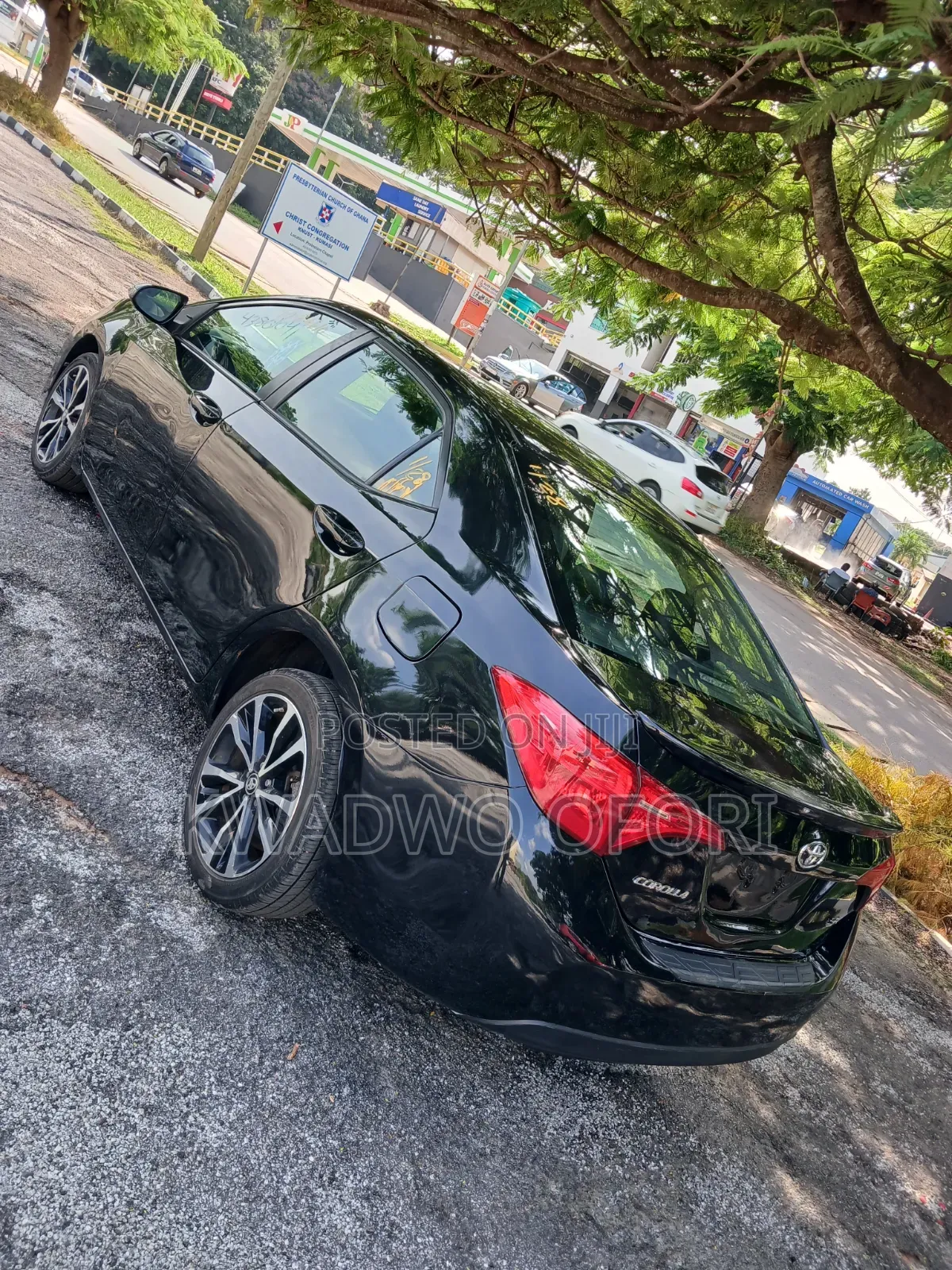Toyota Corolla SE Special Edition 4dr Sedan (1.8L 4cyl CVT) 2017 Black