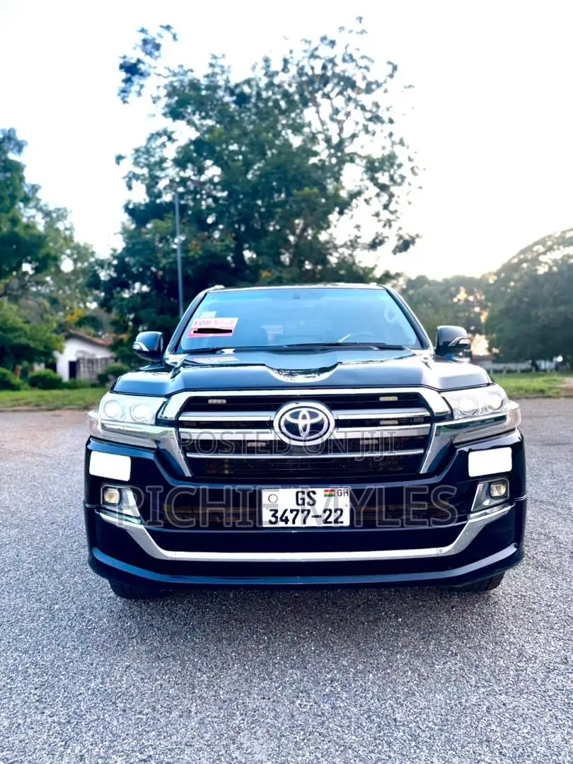 Toyota Land Cruiser 2013 Black