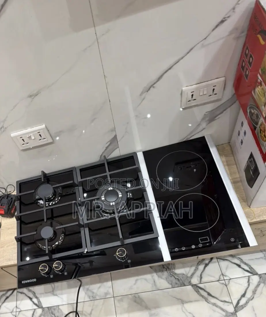 Effortless Cooking Kenwood 90cm Tempered Glass 3 Gas + 2 Electric Hob.