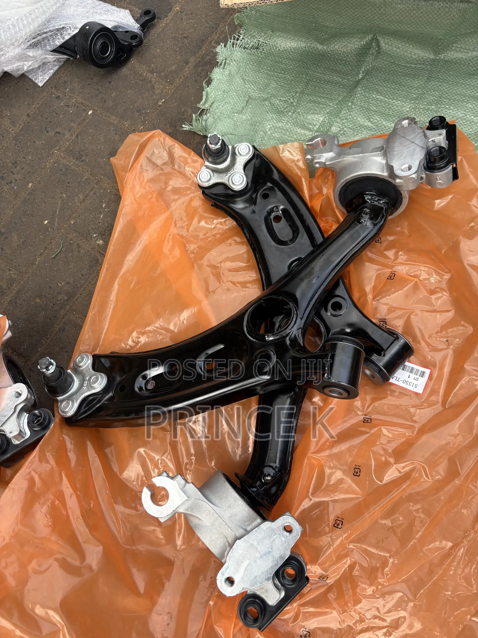 Complete Lower Armhonda CRV 2018-2022
