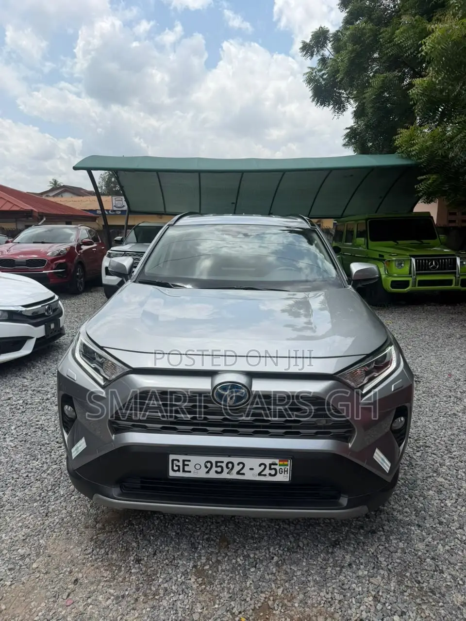 Toyota RAV4 2021 Silver